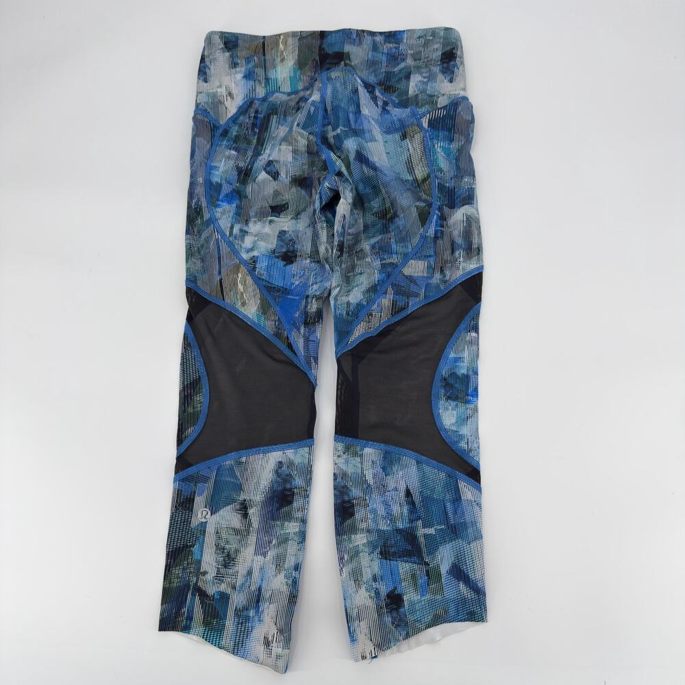 Lululemon Blue Abstract Print Cropped Leggings - Size 6 - Picture 4 of 7